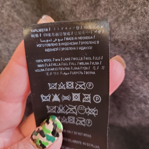 Guess Wool Grey trench coat - Picture 3 of 3